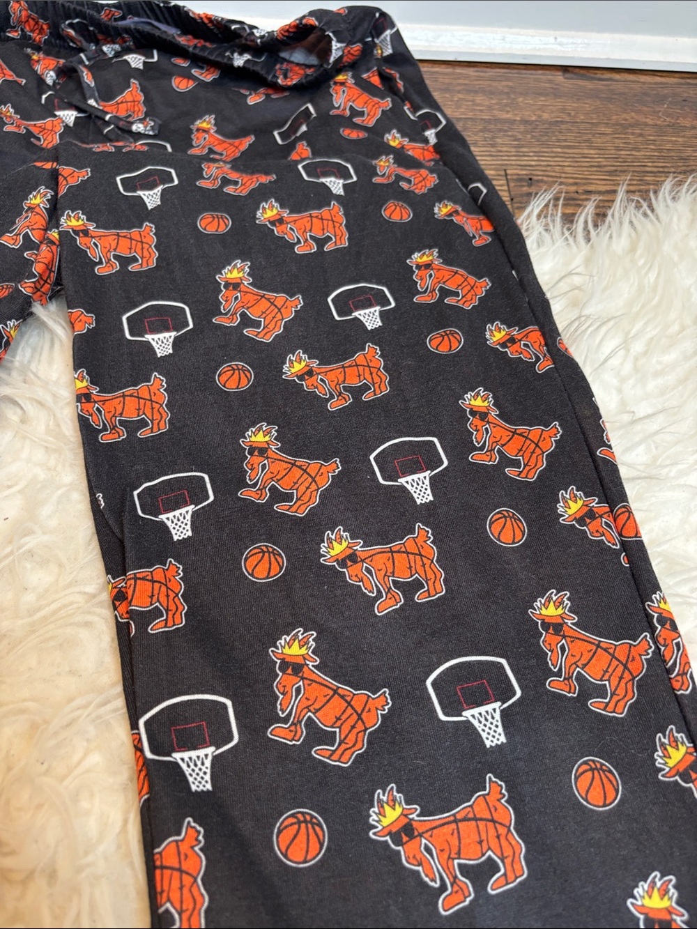 GOAT Youth XL Pajama Pants Basketball Goat Print Lounge Sleepwear Boys EUC - Picture 9 of 15